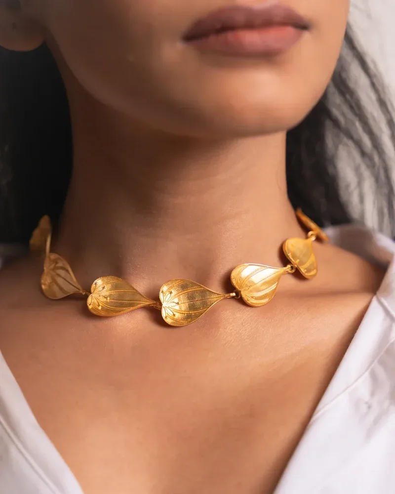 Betel Leaf Choker view 2